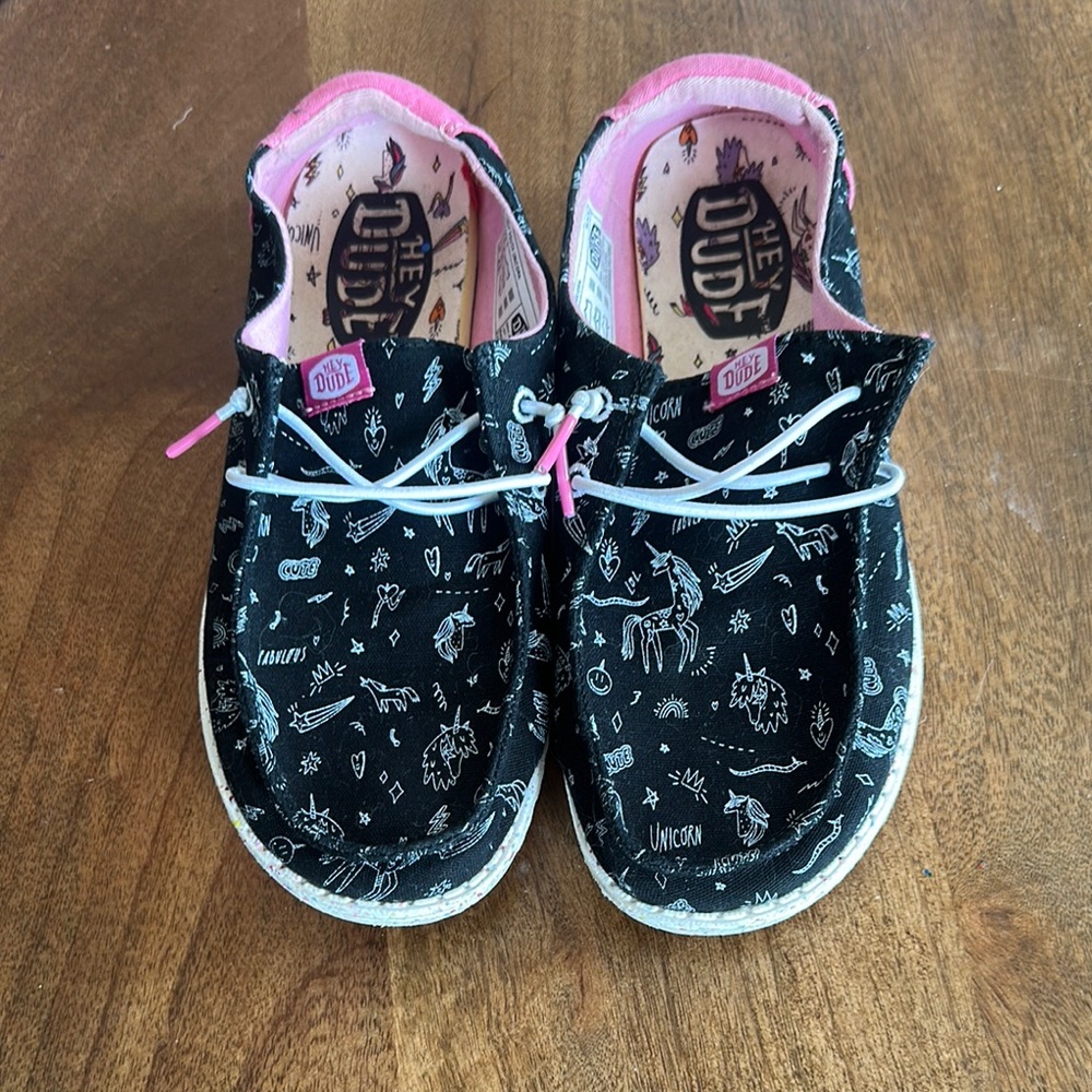 Hey Dude Kids' Black and Pink Shoes